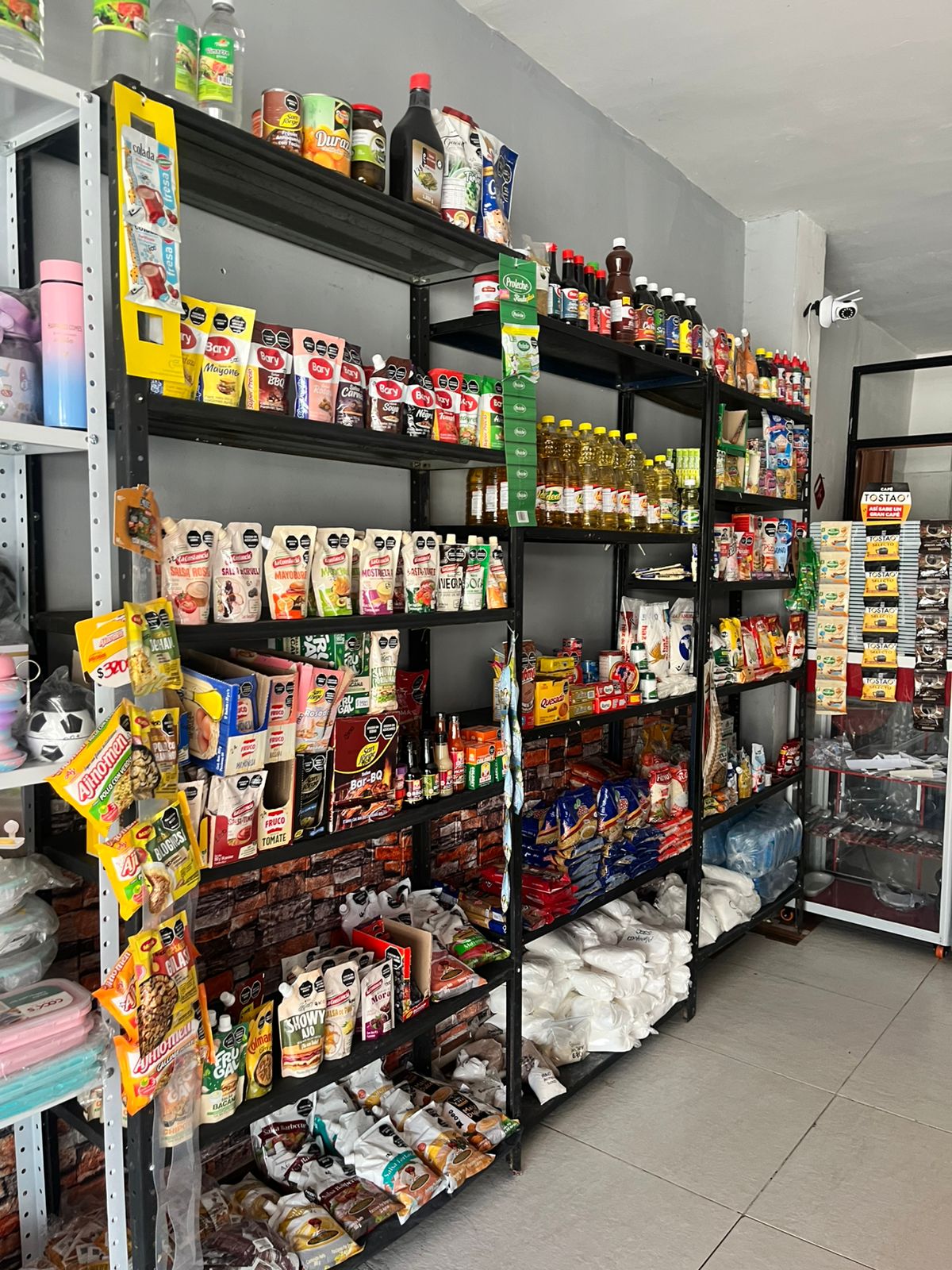SE VENDE SALSAMENTARIA EN IBAGUE
